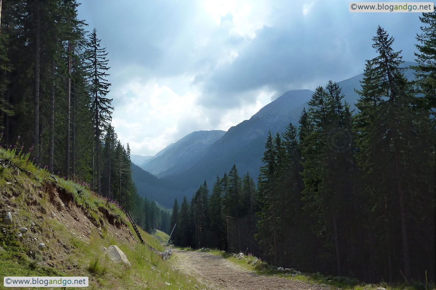 Bansko - To the main gondala on the mountain